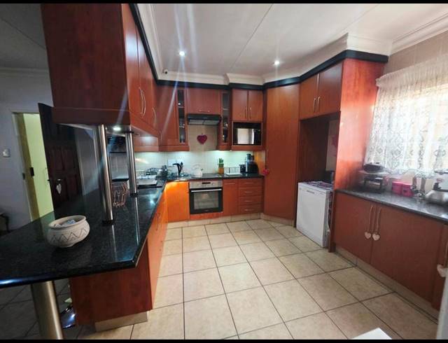 3 BEDROOM HOUSE FOR SALE IN BRAKPAN NORTH